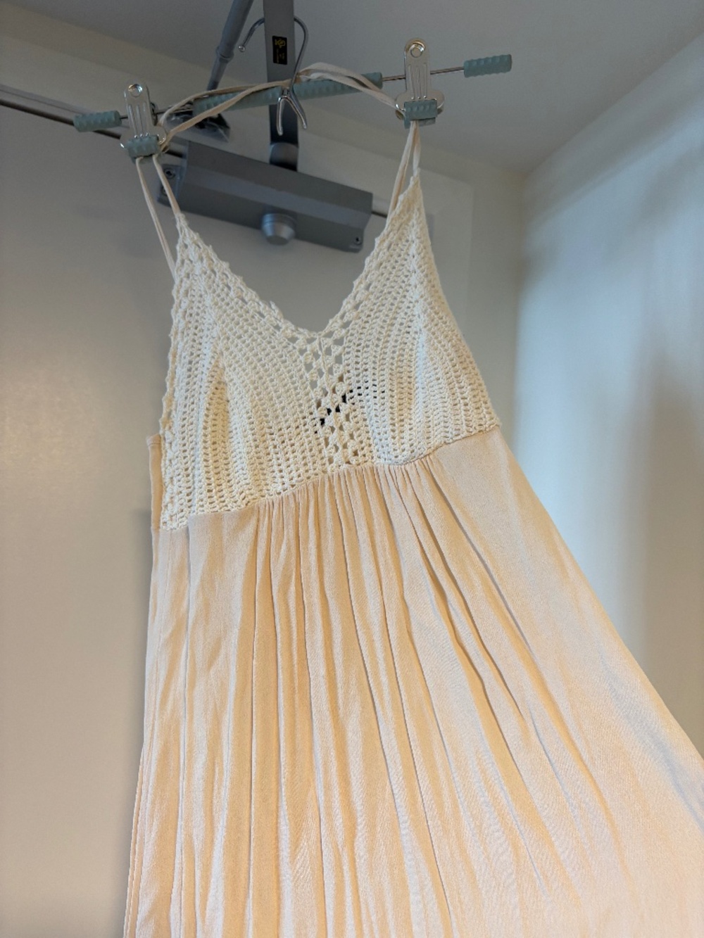 Arc & Co. Bohemian Maxi Dress – Size XS – Flowy Summer Crochet Dress